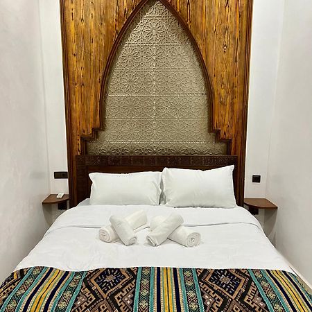 Riad El Wazania Rabat Esterno foto