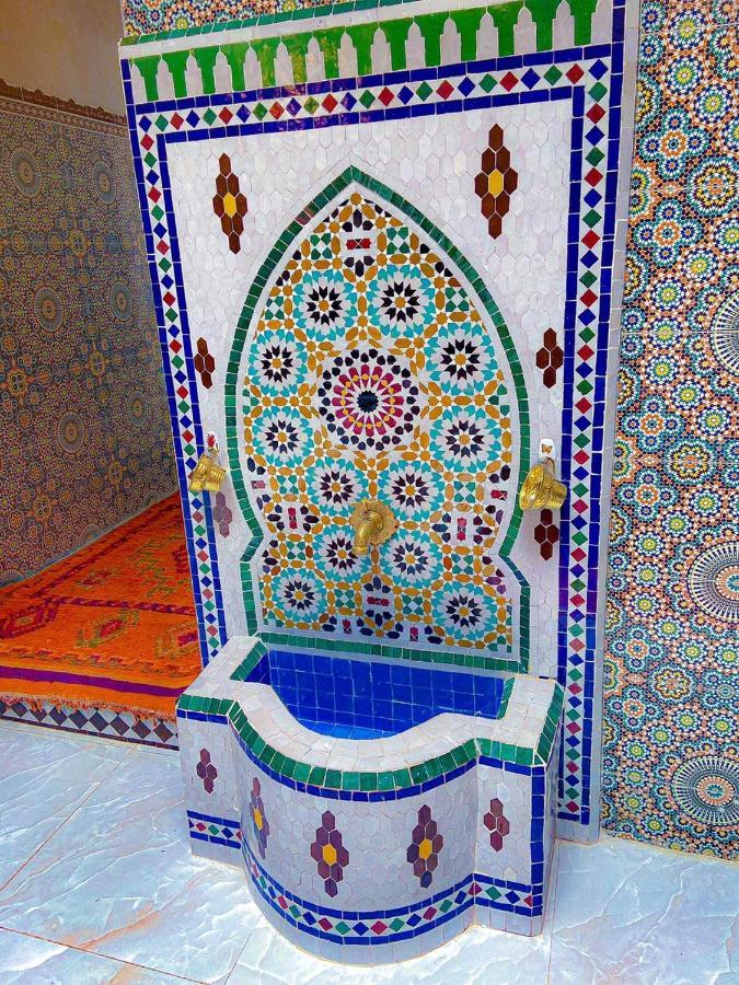 Riad El Wazania Rabat Esterno foto