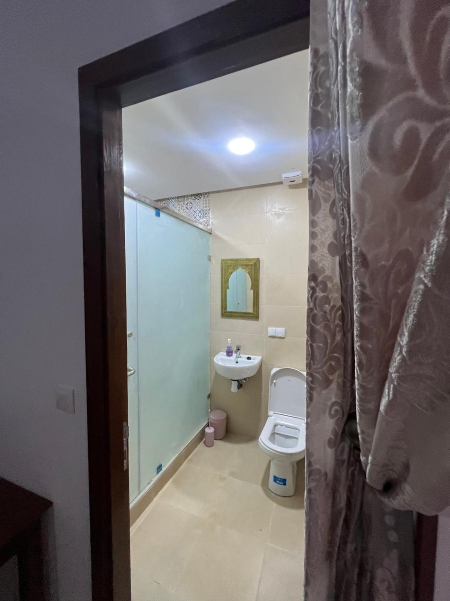Riad El Wazania Rabat Esterno foto