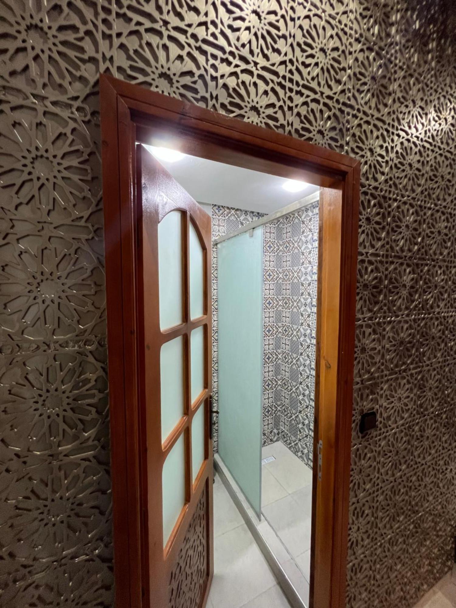 Riad El Wazania Rabat Esterno foto