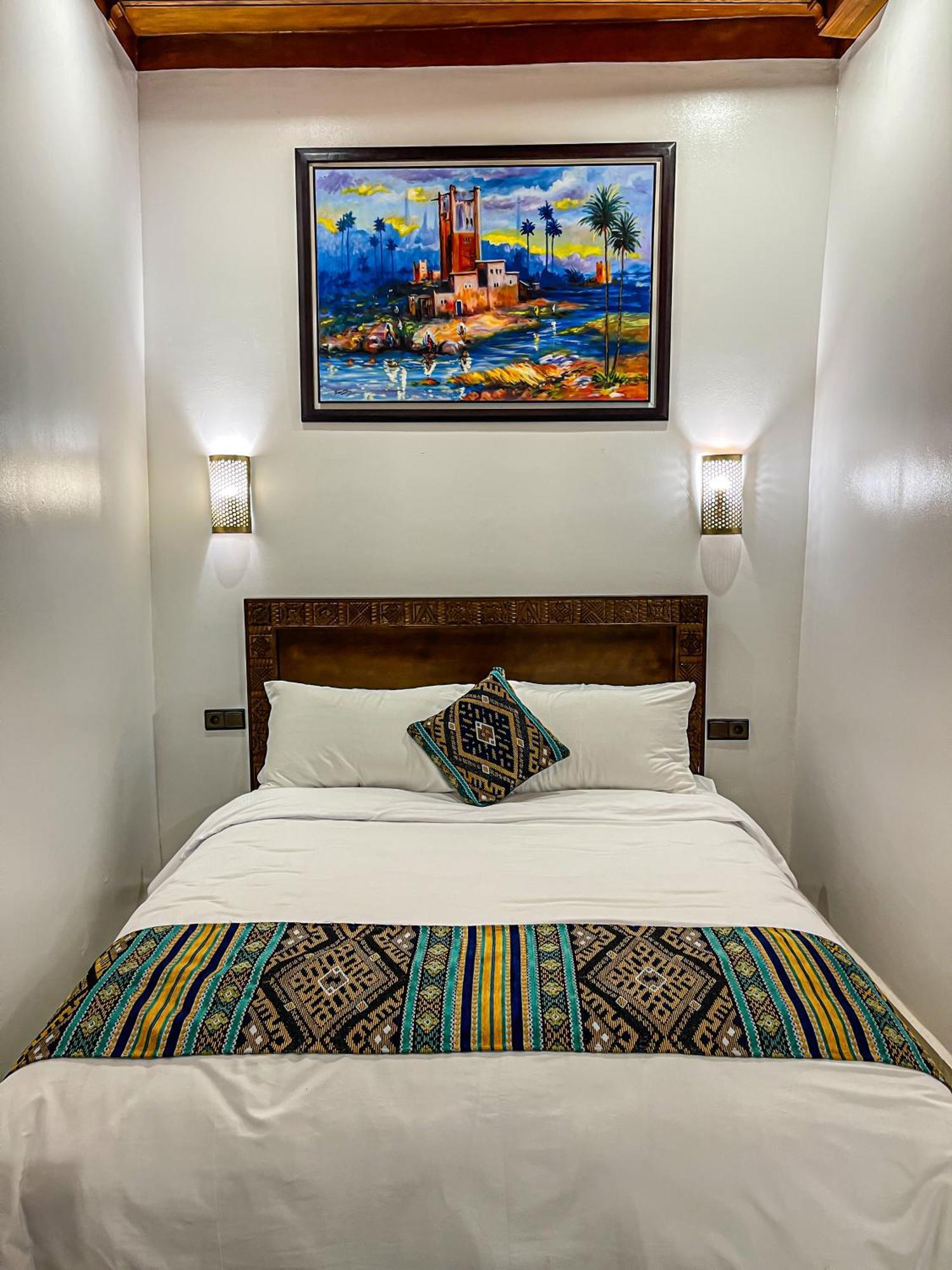Riad El Wazania Rabat Esterno foto