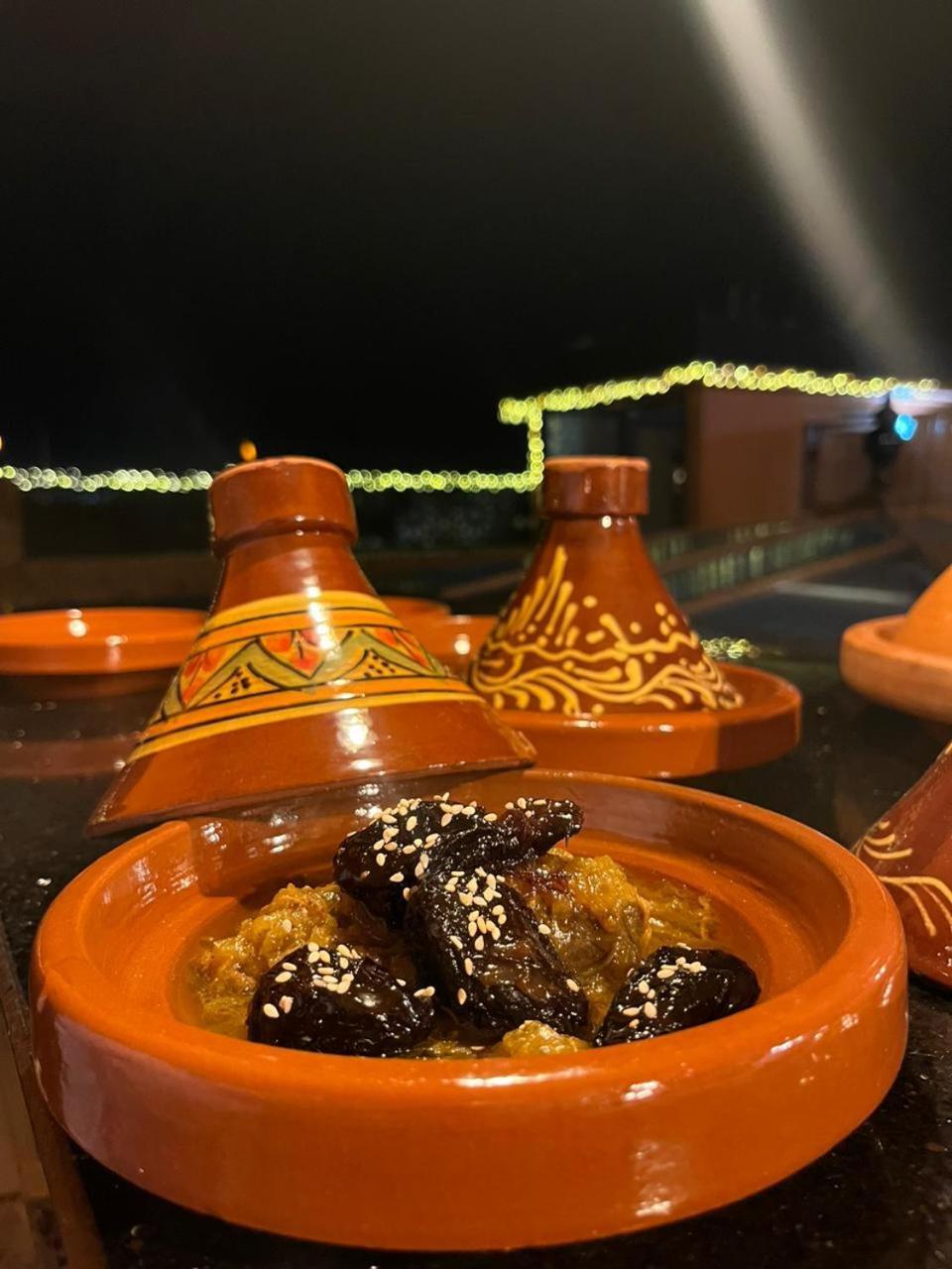 Riad El Wazania Rabat Esterno foto